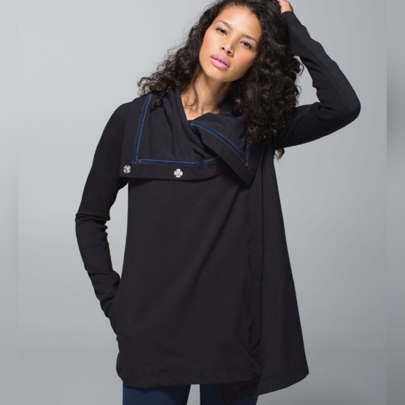 lululemon athletica Jackets & Blazers - Lululemon Savasana Black Wrap Cardigan Jacket Women Size 8 style W4264S